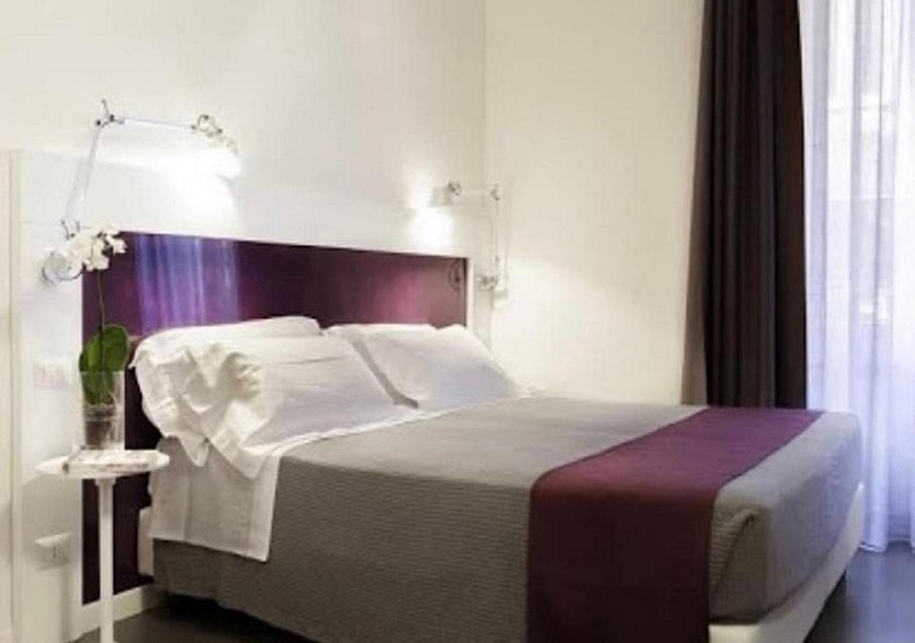 Inn Urbe Colosseo Рим Екстериор снимка