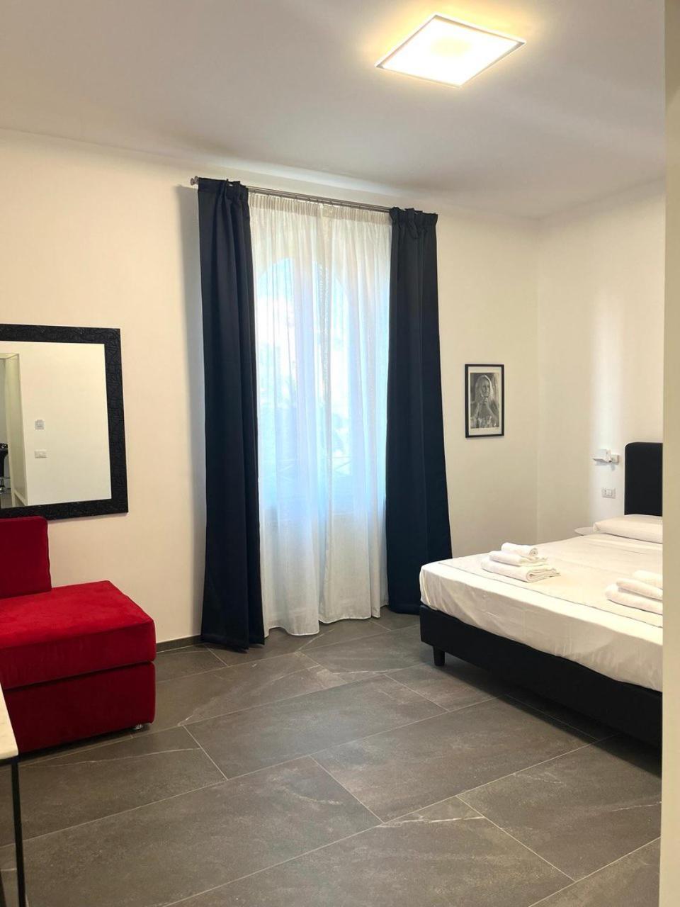 Inn Urbe Colosseo Рим Екстериор снимка