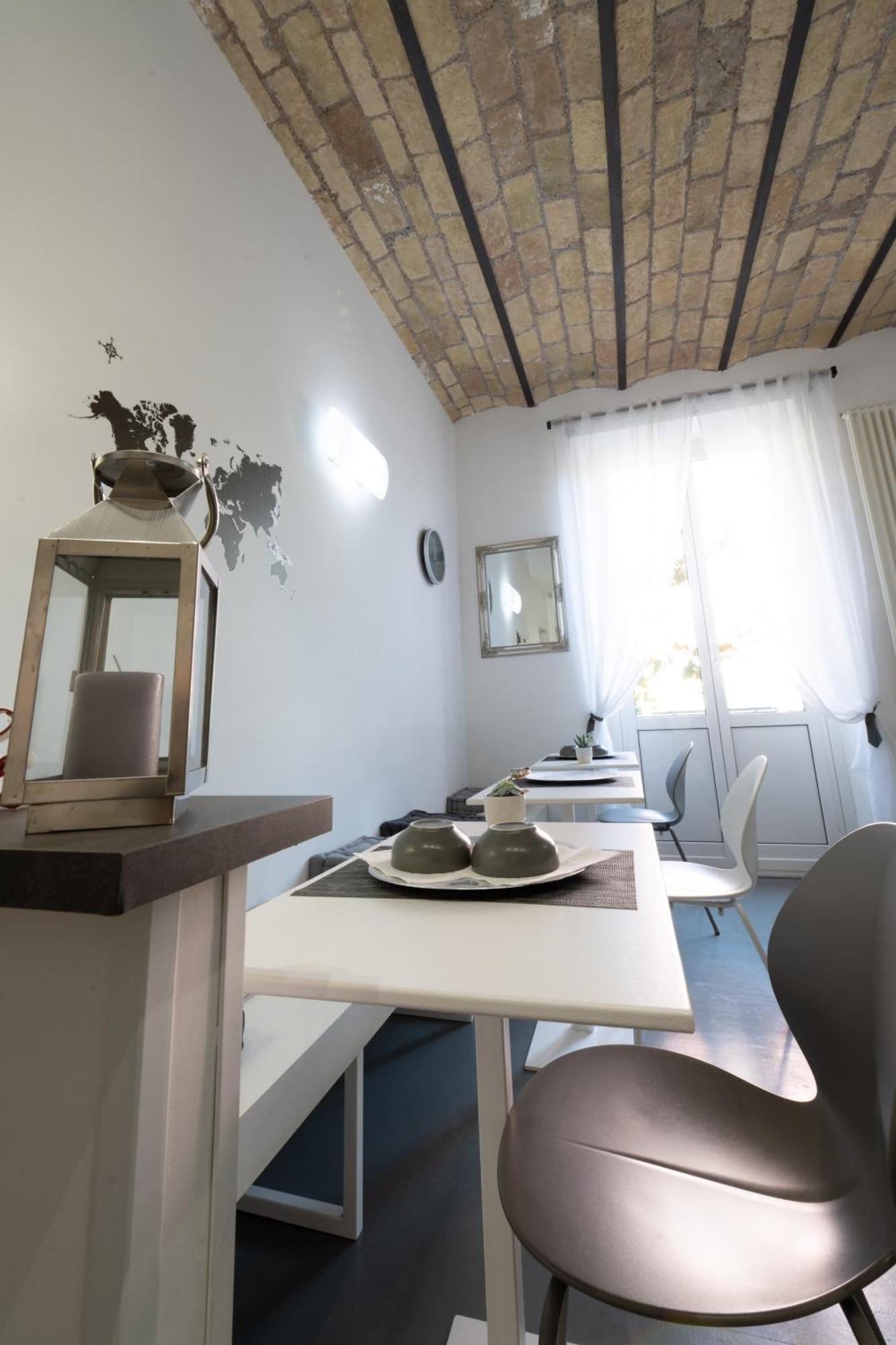 Inn Urbe Colosseo Рим Екстериор снимка